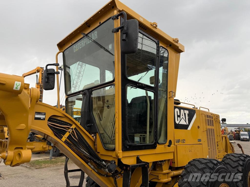 CAT 140K . Grader