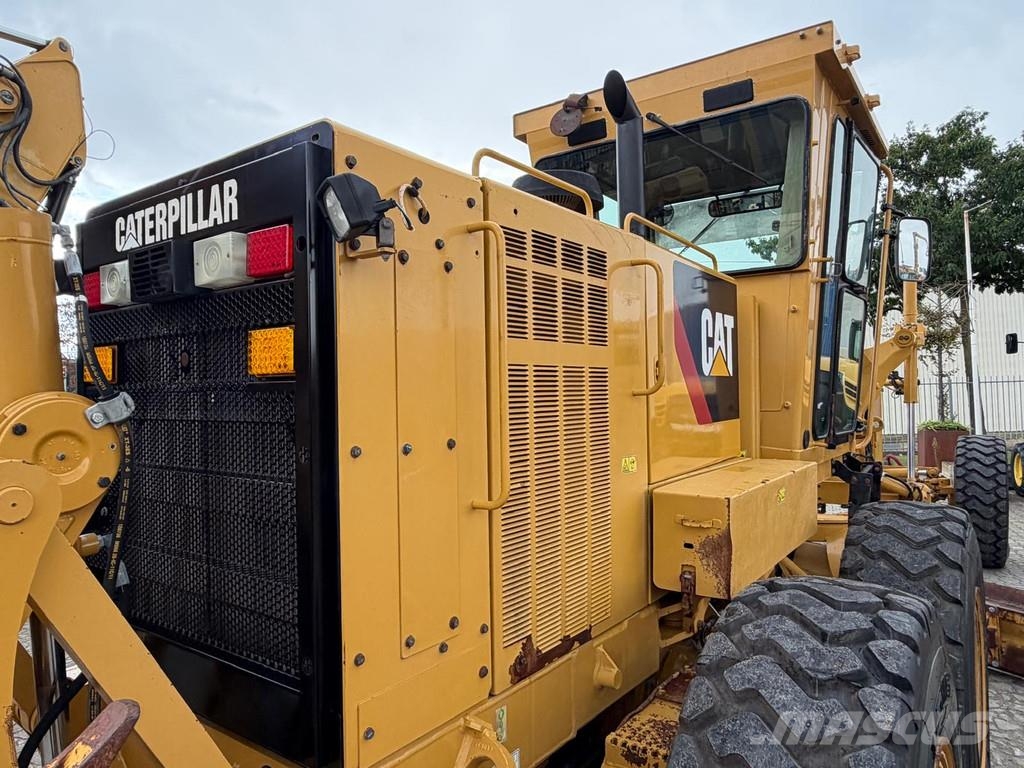 CAT 140K . Grader