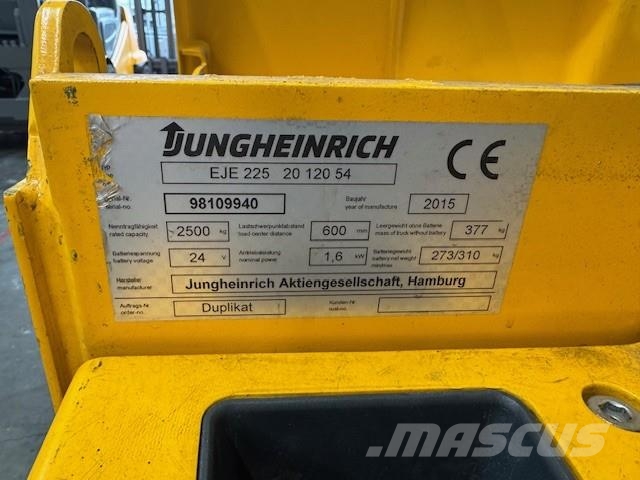 Jungheinrich EJE 225 Montacargas manual