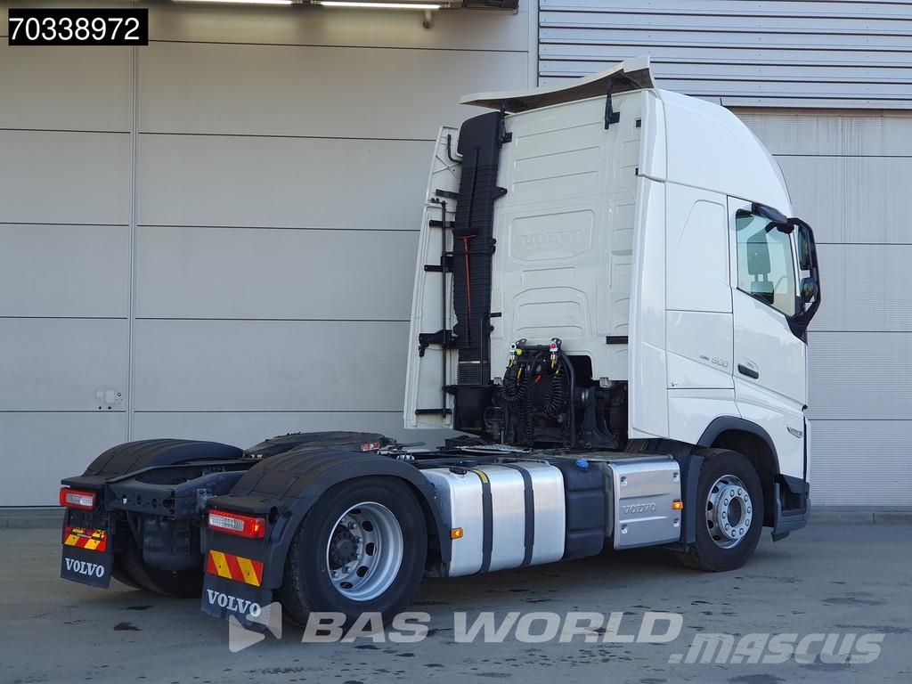 Volvo FH 500 4X2 XL 2x Tanks ACC Vilcēji