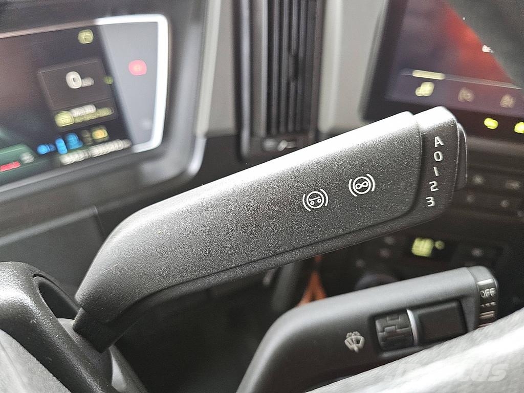 Volvo FM 500 6X4 LIFT AXLE PTO+HY Trækkere