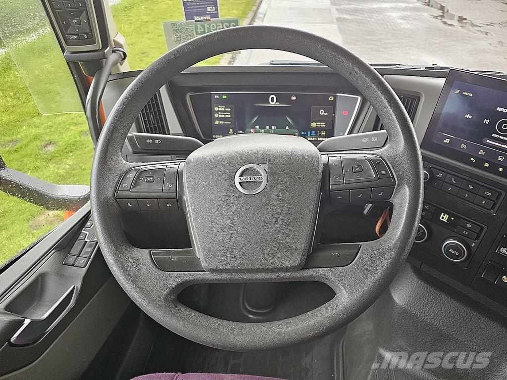 Volvo FM 500 6X4 LIFT AXLE PTO+HY Trækkere