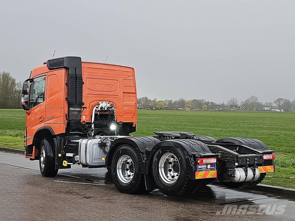 Volvo FM 500 6X4 LIFT AXLE PTO+HY Trækkere