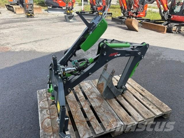Avant 170 KAIVULAITE Pelle rétro arrière