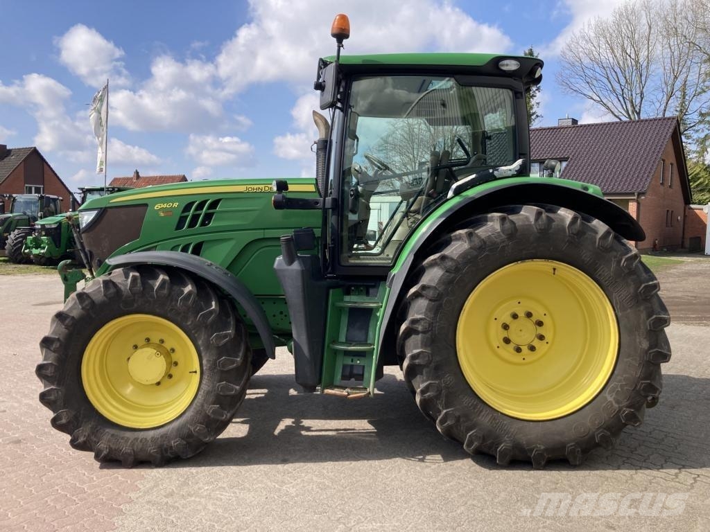 John Deere 6140R 트랙터