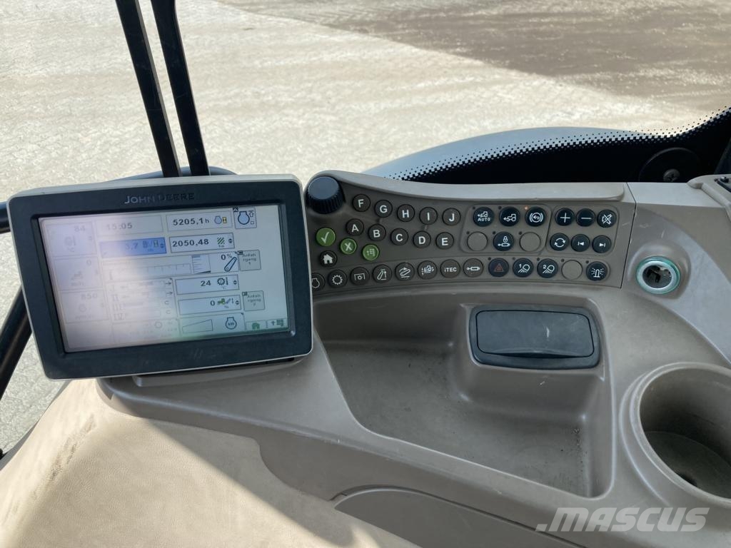John Deere 6140R 트랙터