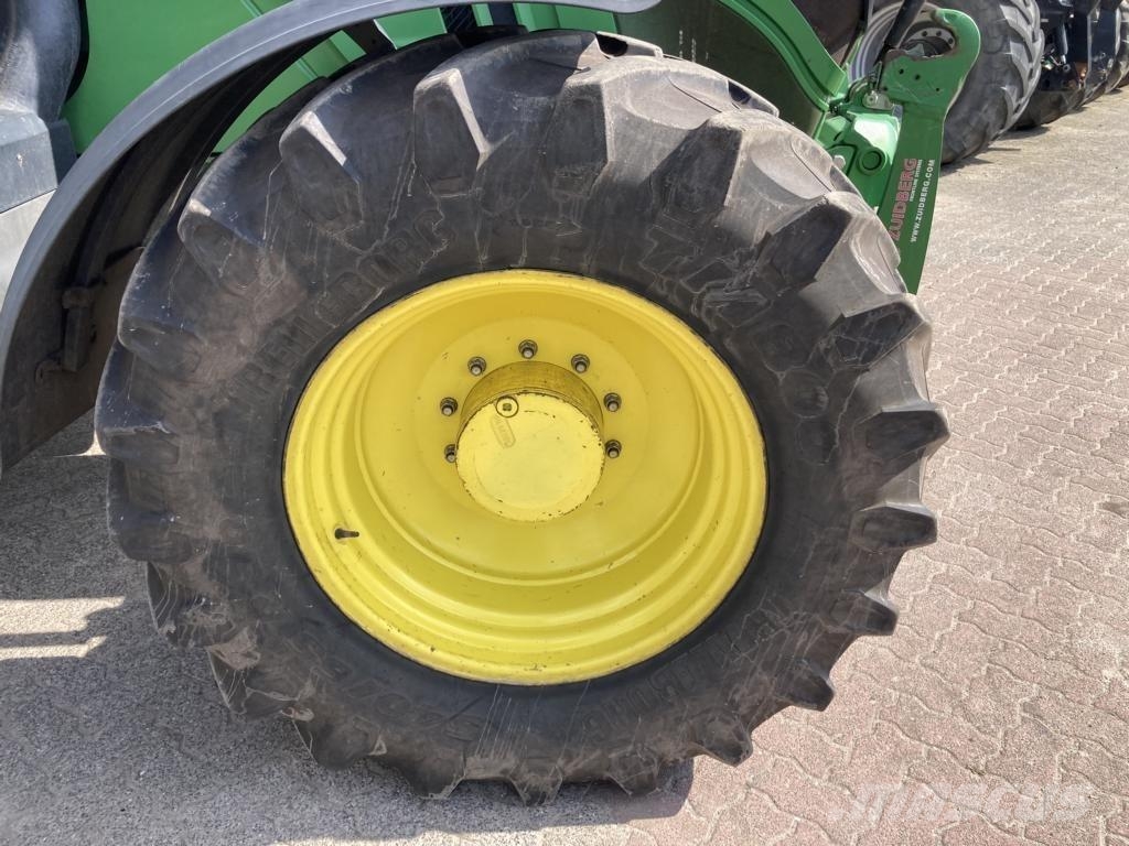 John Deere 6140R 트랙터
