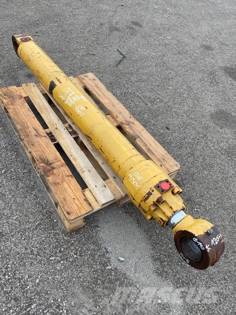 CAT 330 C USED HYDRAULIC CYLINDER BUCKET Гідравліка