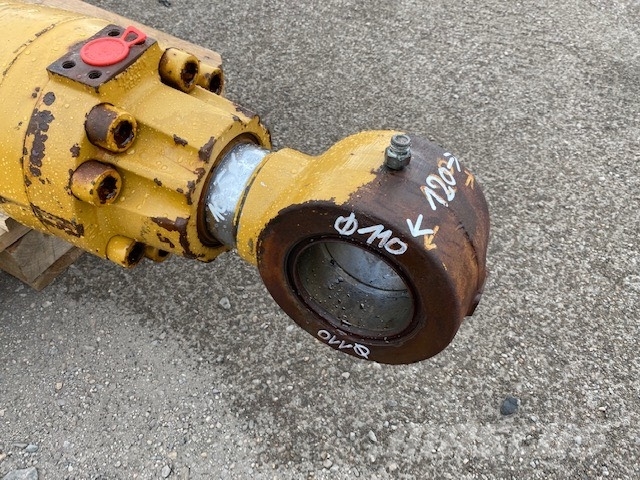 CAT 330 C USED HYDRAULIC CYLINDER BUCKET Гідравліка