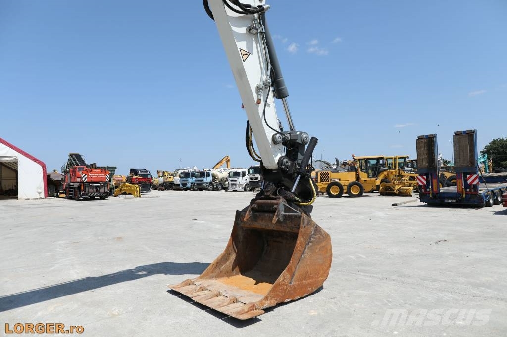 Liebherr R 926 WLC 履带挖掘机