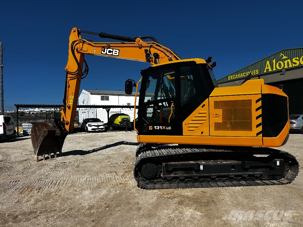 JCB 131 XLC حفارات زحافة