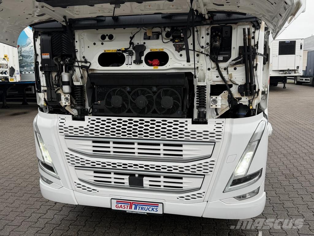 Volvo FH 460 Globetrotter XL *VIN = NB* 2 Tank Tegljači