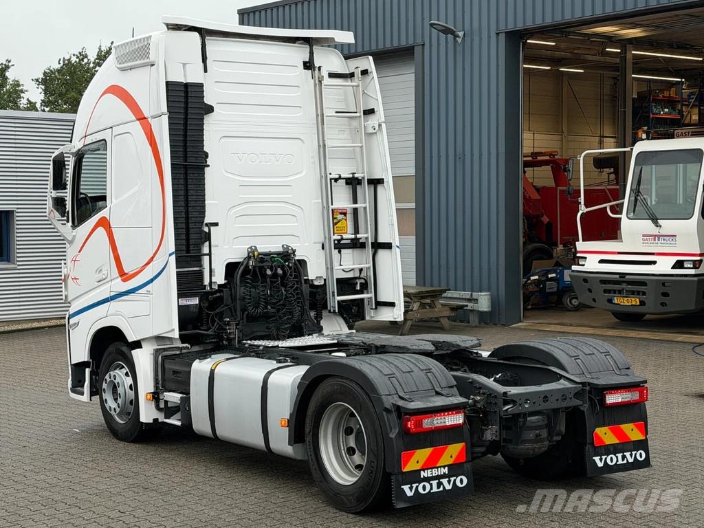 Volvo FH 460 Globetrotter XL *VIN = NB* 2 Tank Tegljači