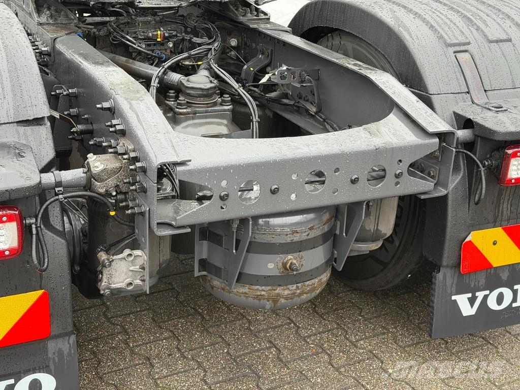 Volvo FH 460 Globetrotter XL *VIN = NB* 2 Tank Tegljači