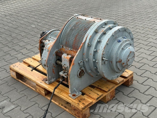 Poclain USED HYDRAULIC WINCH Accesorios y repuestos para equipo de perforación