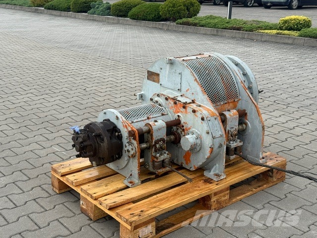 Poclain USED HYDRAULIC WINCH Accesorios y repuestos para equipo de perforación