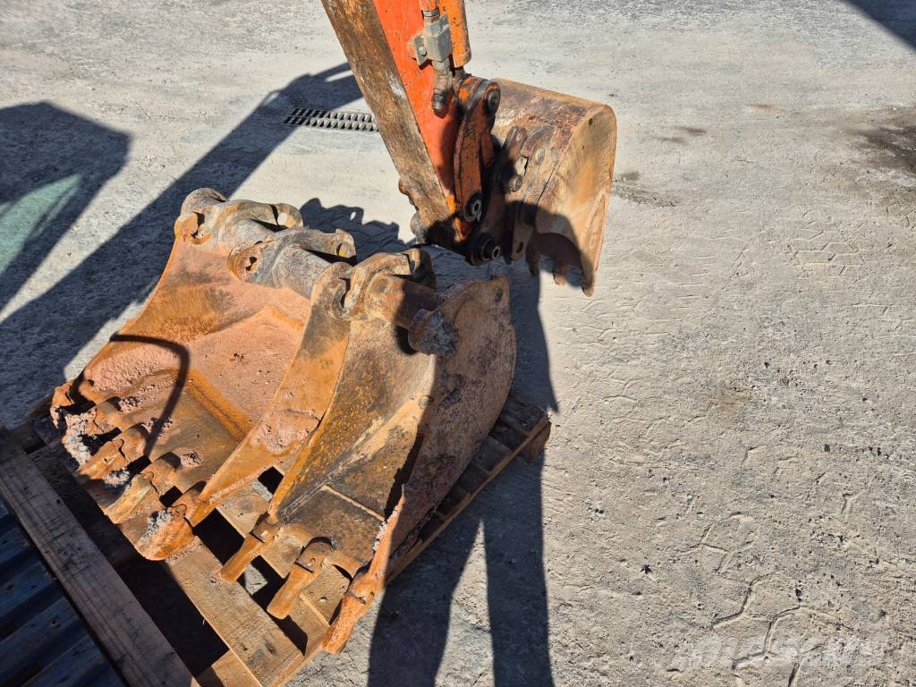 Hitachi ZX 30 U-2 Mini excavators < 7t (Mini diggers)