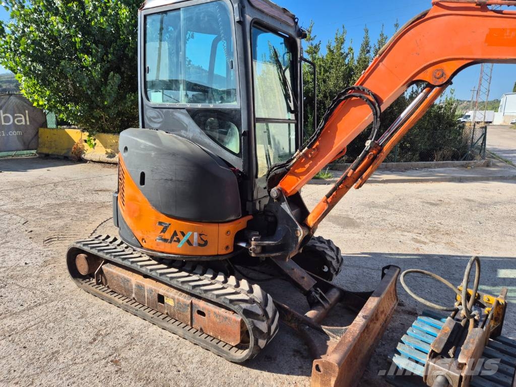 Hitachi ZX 30 U-2 Mini excavators < 7t (Mini diggers)