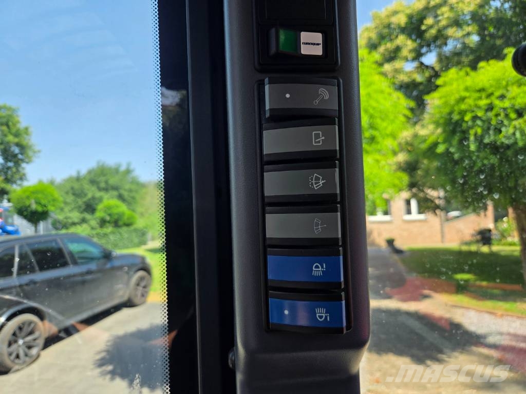 Schäffer 5680T Cargadoras multifunción