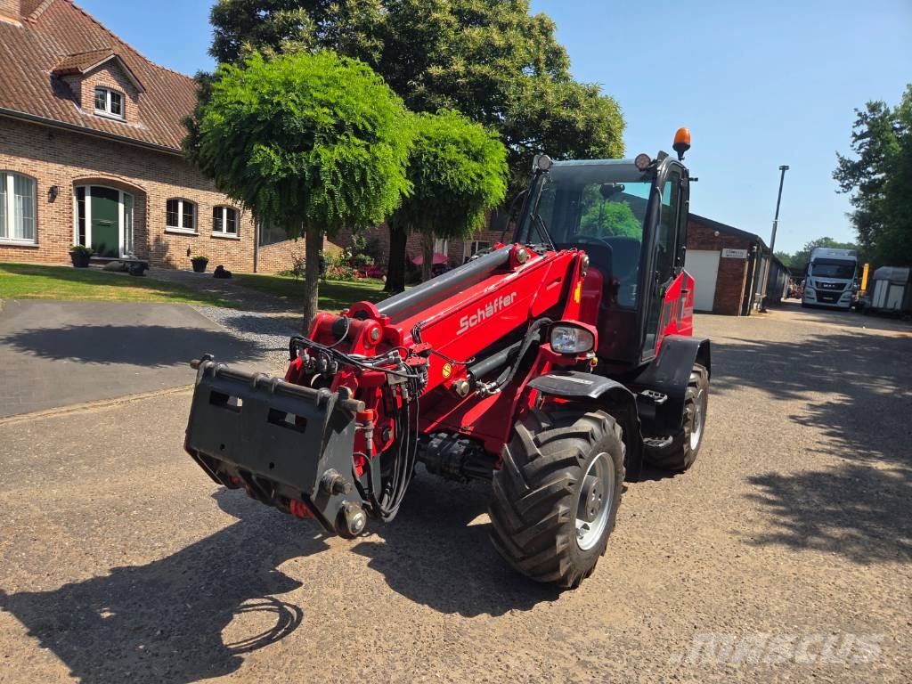 Schäffer 5680T Cargadoras multifunción