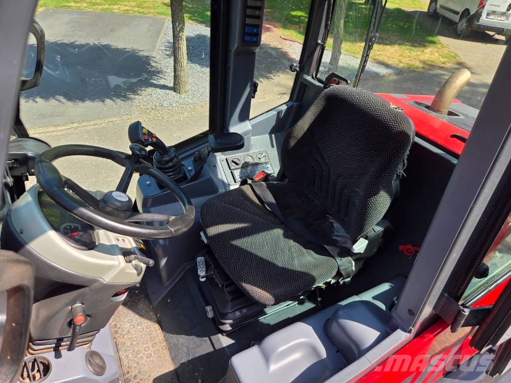 Schäffer 5680T Cargadoras multifunción