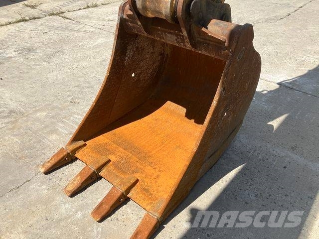 JCB JS 210 LC Escavadeiras de esteiras
