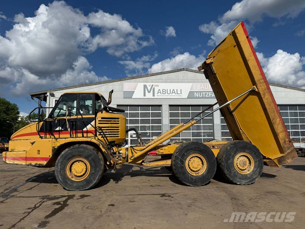 CAT 725 //BJ.  - 2002 - 18292H // 6X6 Articulated Dump Trucks (ADTs)
