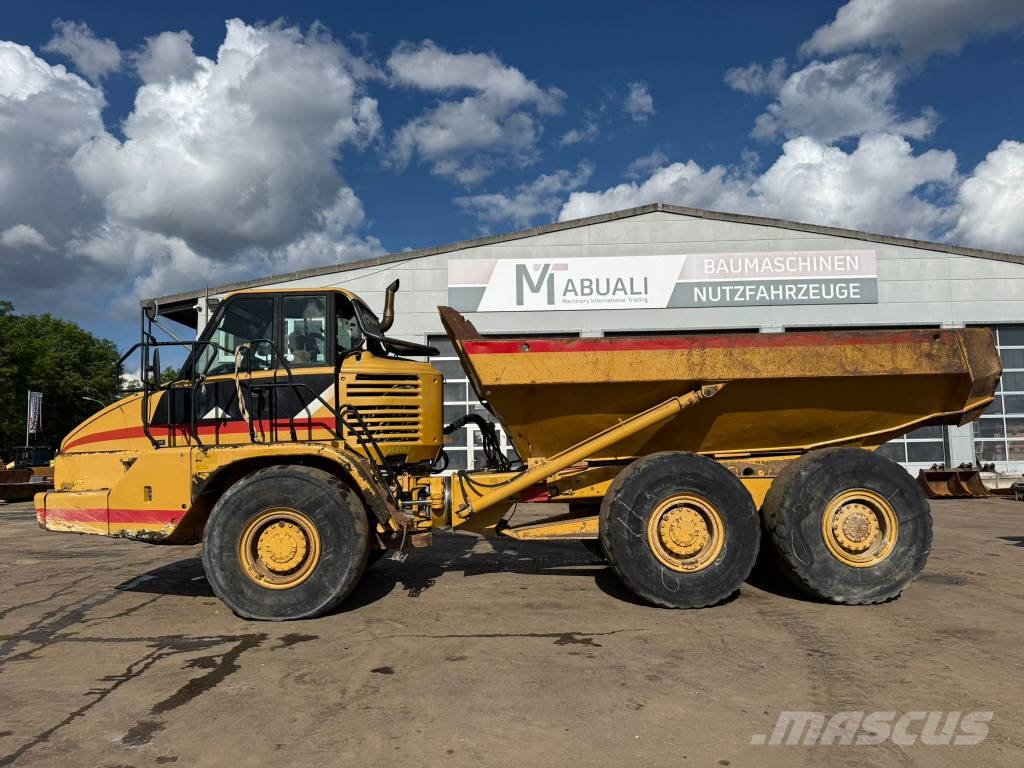 CAT 725 //BJ.  - 2002 - 18292H // 6X6 Articulated Dump Trucks (ADTs)