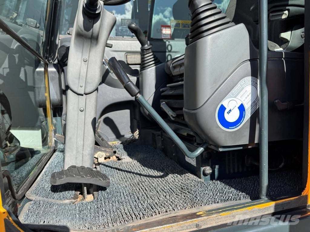 Hyundai 55W-9 ENGCON Bageri točkaši