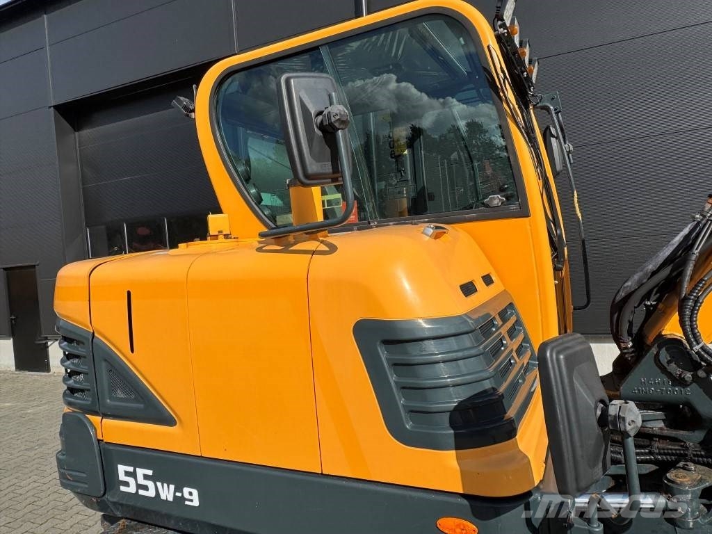 Hyundai 55W-9 ENGCON Bageri točkaši