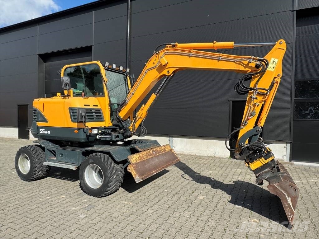 Hyundai 55W-9 ENGCON Bageri točkaši