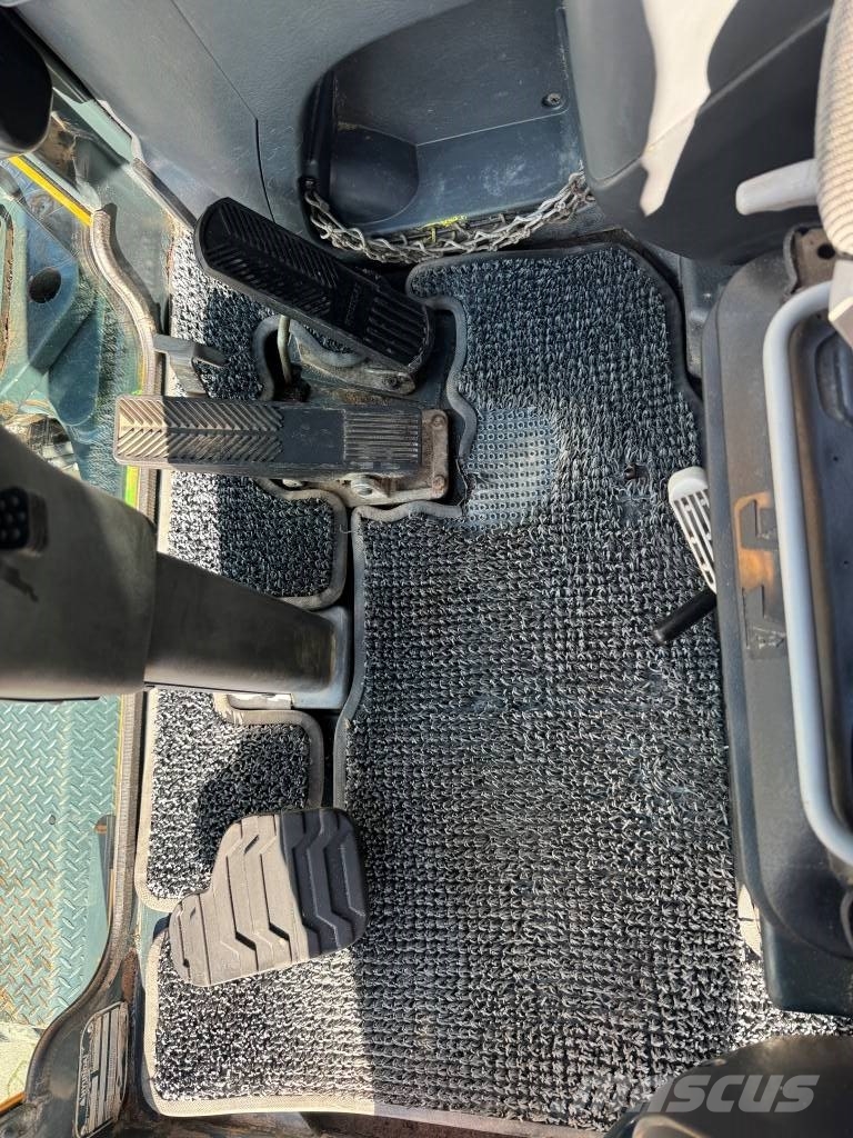 Hyundai 55W-9 ENGCON Bageri točkaši