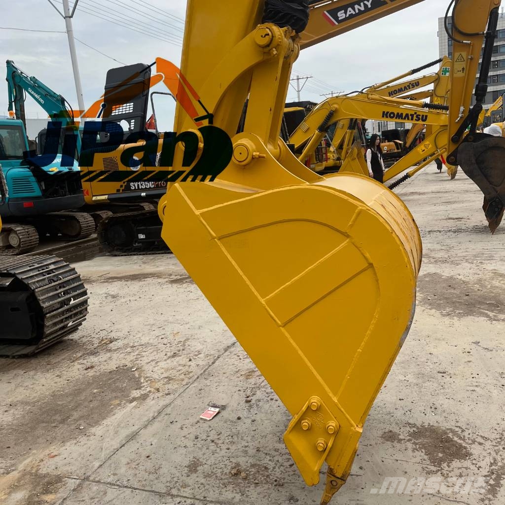 Komatsu PC 130 Midi bagri 7t – 12t