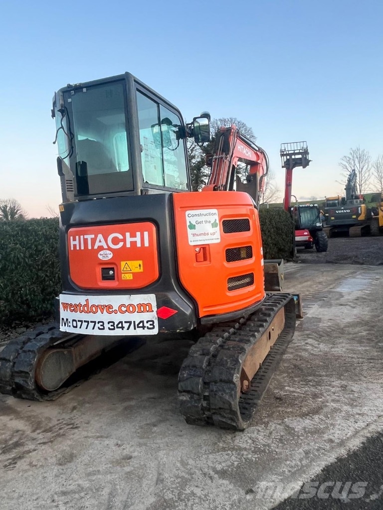 Hitachi ZX 55 U-5 حفارات وسط 7 طن - 12 طن