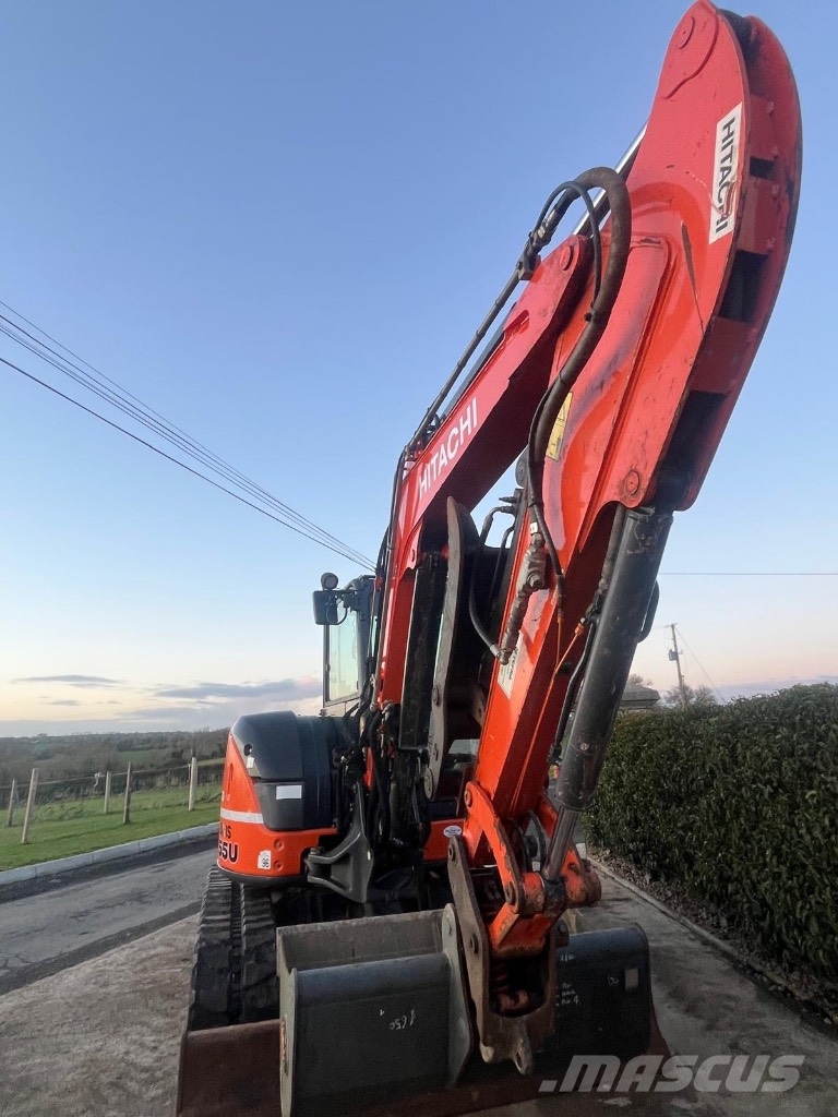 Hitachi ZX 55 U-5 حفارات وسط 7 طن - 12 طن