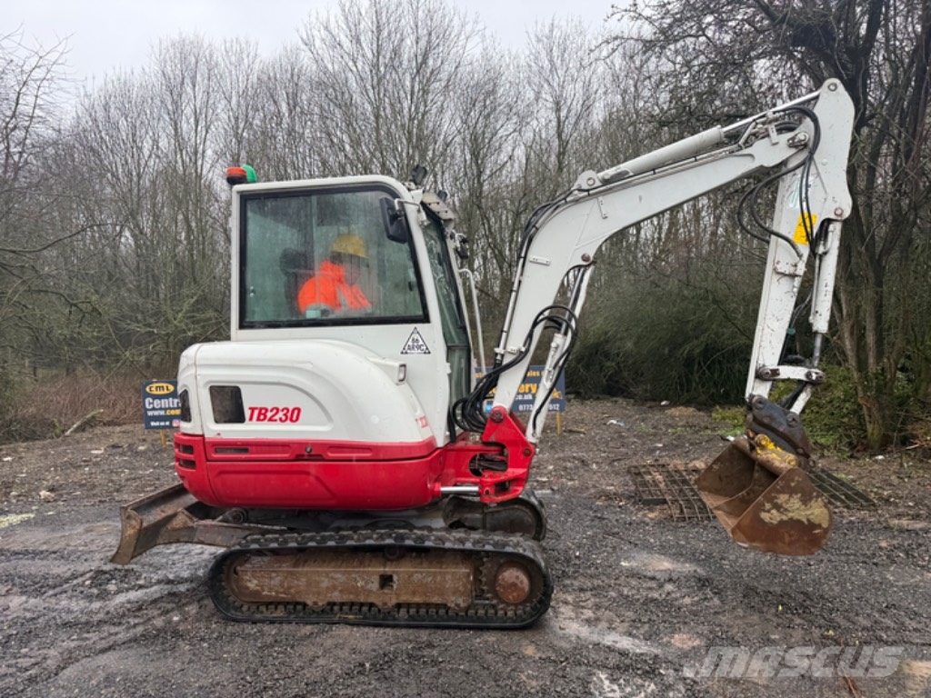 Takeuchi TB 230 Mini ekskavatörler, 7 tona dek