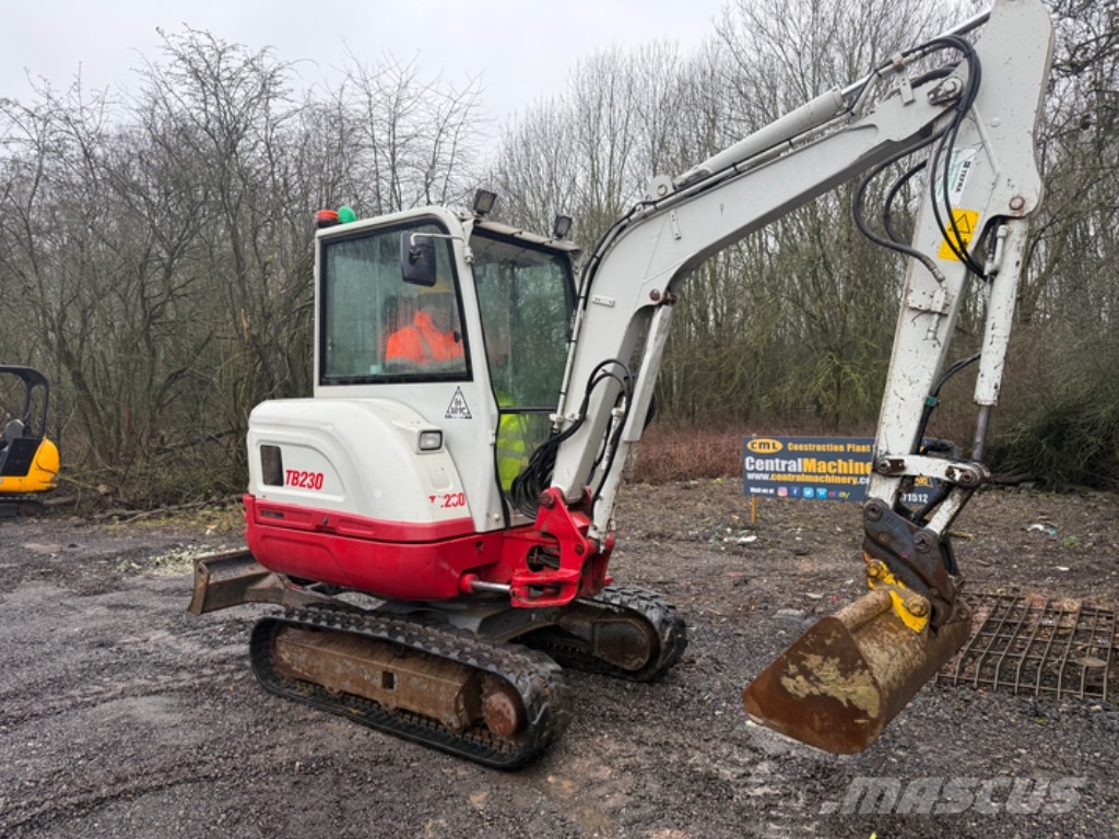 Takeuchi TB 230 Mini ekskavatörler, 7 tona dek