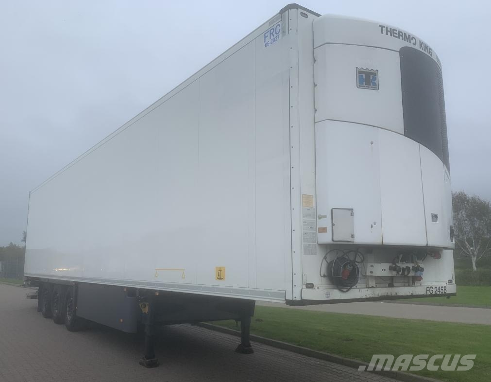 Schmitz Cargobull Trailer Reefer Flower Width & Dual Temp & Double S نصف مقطورات بدرجة حرارة قابلة للضبط