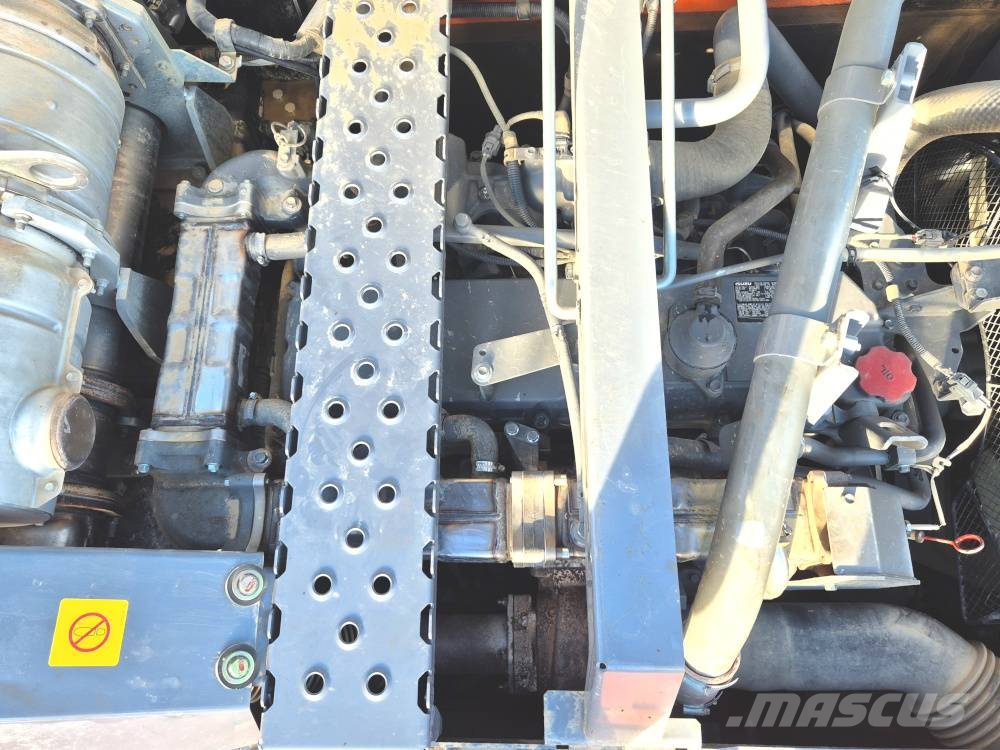 Hitachi KTEG KLS400-6 Bagri goseničarji