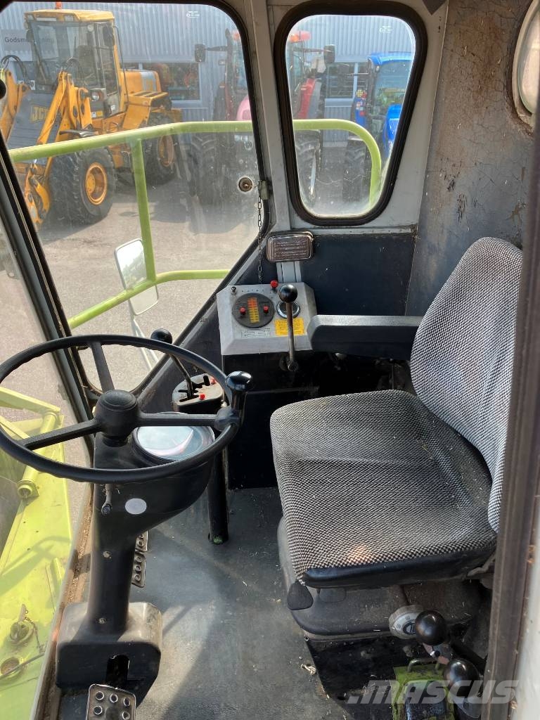 CLAAS Dominator 58 Kombinované zberacie stroje
