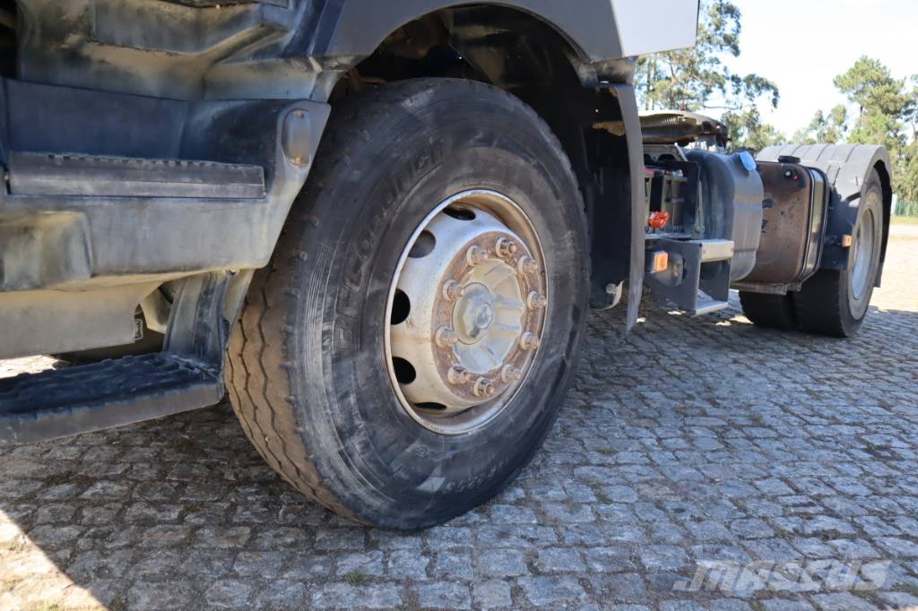 Renault C 430 Τράκτορες