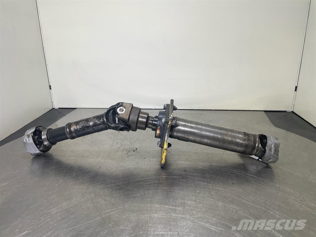 New Holland W110C - Propshaft/Gelenkwelle/Cardanas محور العجلة