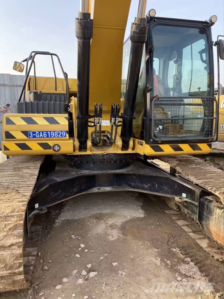 CAT 326GC  3000 units excavators in stock Vikšriniai ekskavatoriai