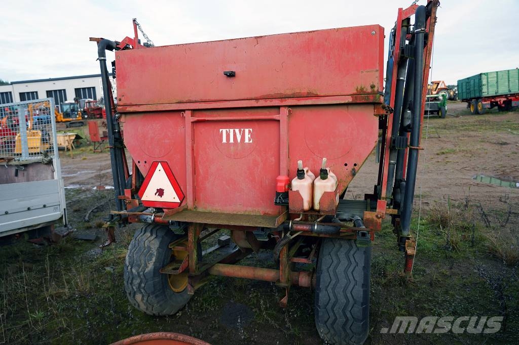 SPARA 20% - TIVE 2000 JET GÖDSELSPRIDARE Trosilniki mineralnega gnojila