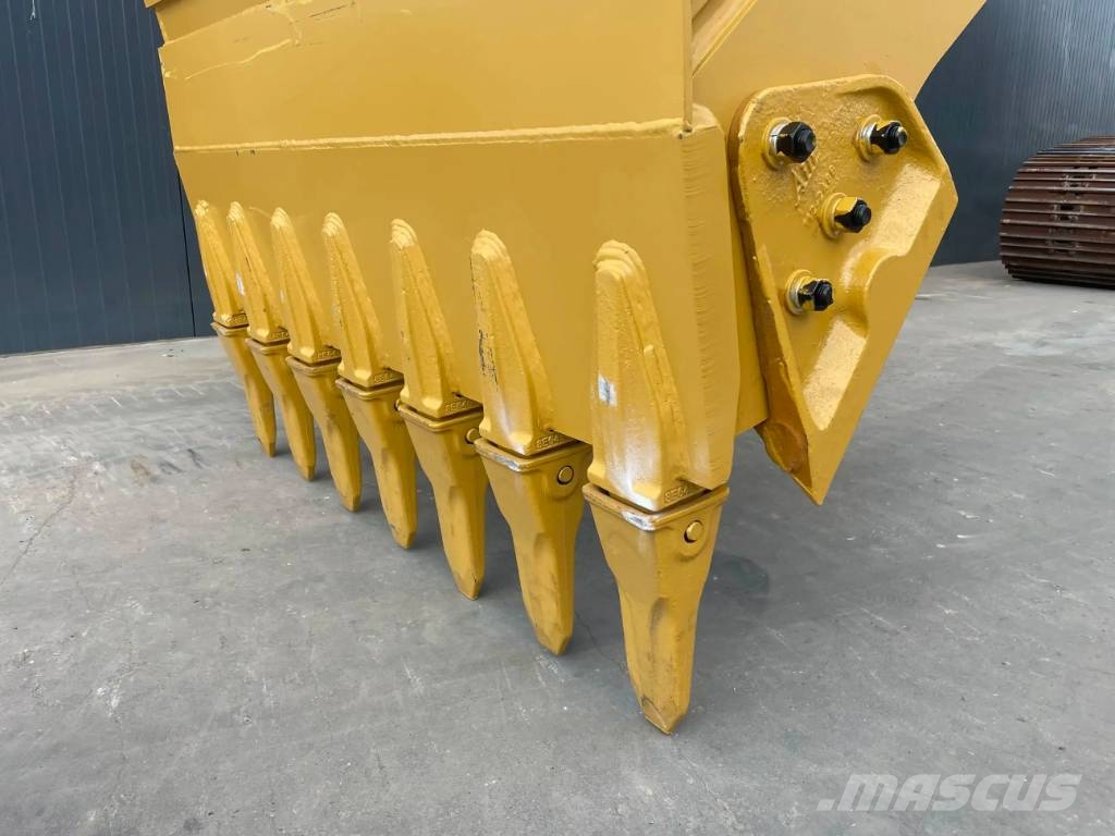 CAT 349D2 - TB Skovle