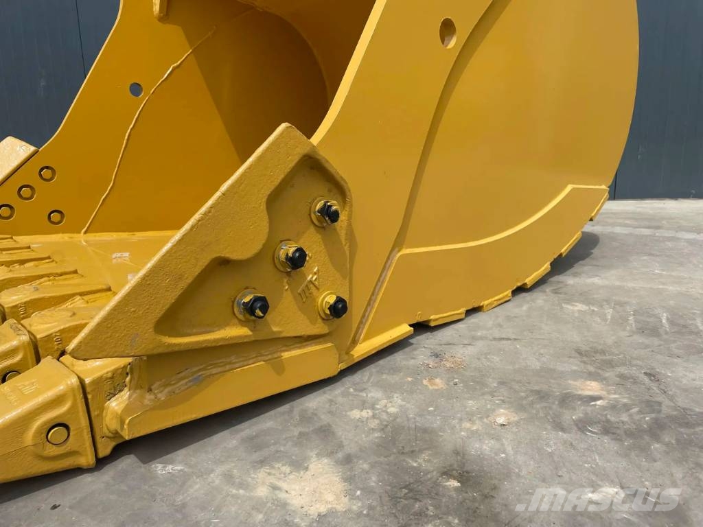 CAT 349D2 - TB Skovle