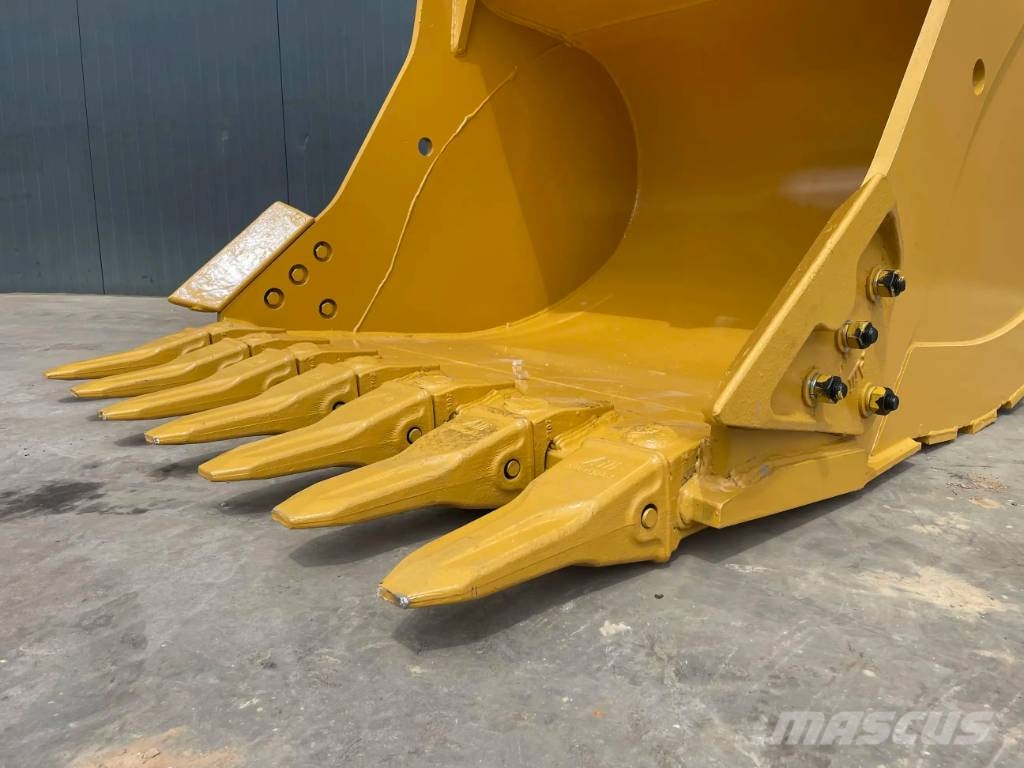 CAT 349D2 - TB Skovle