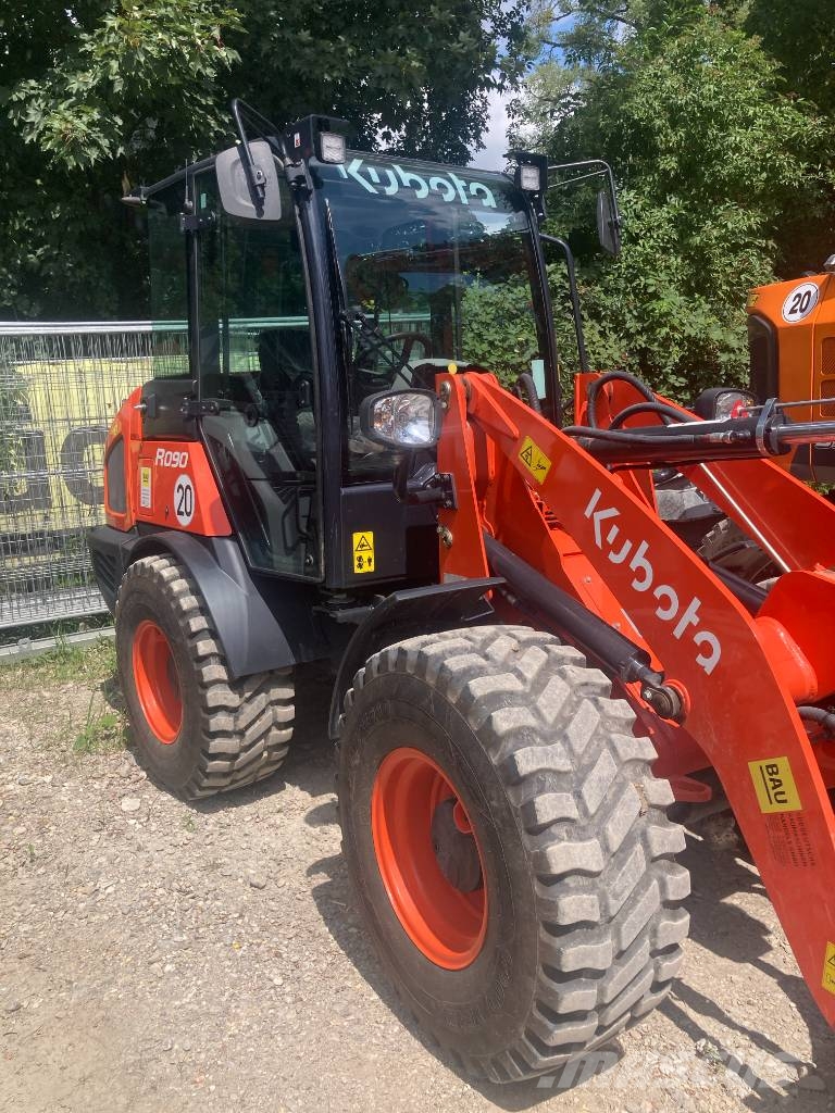 Kubota Radlader R 090 K WT QC Фронтальні навантажувачі