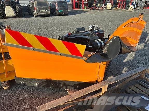 Aebi Schmidt V90 V-plog حراثات ونصول الجليد