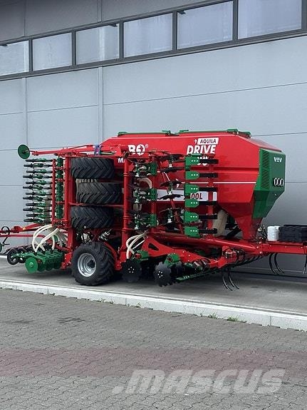 Agro-Masz Aquila Drive Розсіювачі гною
